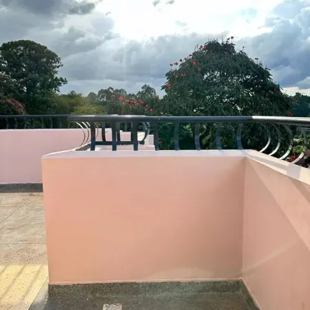 Luxurious fully furnished 2 bedroom 2 bath penthouse 5 mins from city center