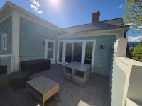 Remodelled historic suite w/nautical boho decor, in the UNESCO Town of Lunenburg