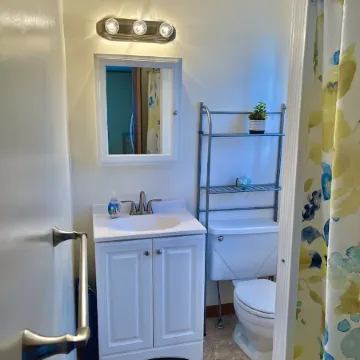 Private cottage at the entrance of Island Beach State Park