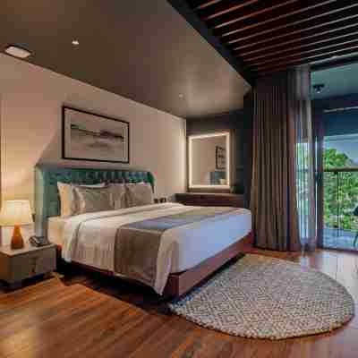 Sterling Athirappilly Rooms