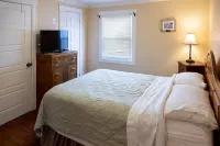 Little Cove, Suite By The Sea
