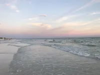 SeaStar - Gulf View from Roof Deck, Private Beach Access, Huge Pool/Hot Tub - Beach