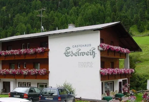 Gästehaus -Pension Edelweiss