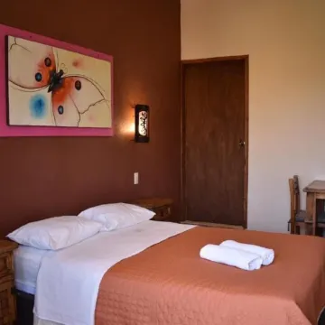 Hotel y Cabañas Quinta Los Cipreses