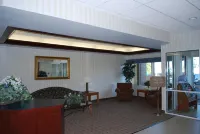 Clinton Inn & Suites