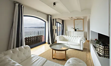 Hotel Trias Отели в г. Паламос