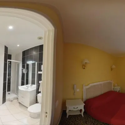 Logis le Bretagne Hotels in Saint-Thomas-De-Courceriers