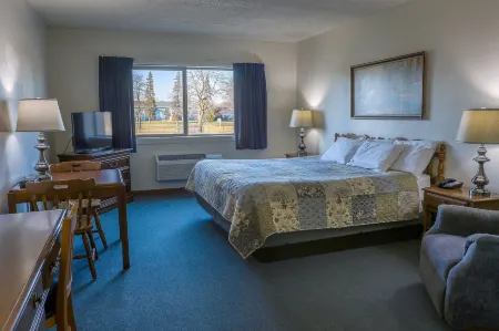 Lighthouse Inn - Two Rivers