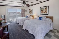 Alouette Beach Resort - parking