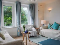 3 Melbury