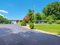 Alpine Motel Hotels in Abingdon