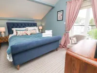 Tidal Waters Hotels in Newton and Noss