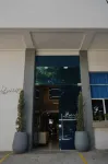 Bahia 79 Apartasuites Cerca Al Centro Hotel in zona Monumento a Los Zapatos Viejos
