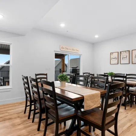 Cedar Shores 7 Bedroom Home by RedAwning
