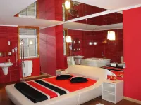 Monte Carlo Love Porto Hotels near Bonfim