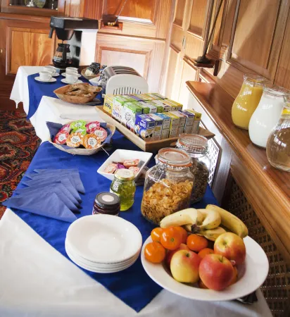 Somerfield Lodge Отели рядом с достопримечательностью «Клайн Гарденс»