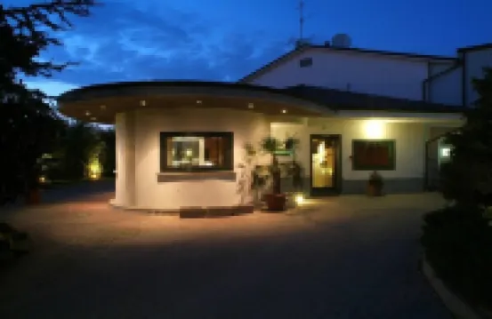 モーテル K のホテル