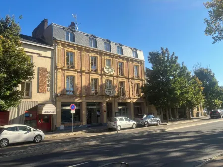 Hotel Couleurs Sud Centre-Ville Gare Charleville-Mézières