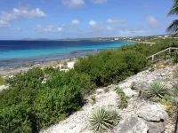 Reef Front Divers Dream Crown Ridge Luxury Villa In Beautiful Sabadeco!