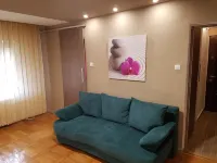 Woodstone luxury apartment Hotels in Ploiesti