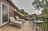 Private Guest House w/ Deck + Spectacular Views!