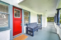 Cozy Carpinteria Apartment Walkable Location