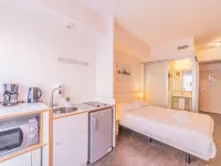 Residence Montempo Lyon Cite Internationale Hotels near Interpol