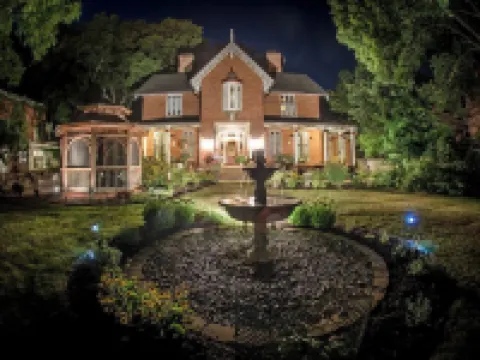 The Steamboat House Bed & Breakfast Hotels in West Galena Township