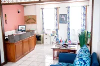 Tropical Breeze Vacation Home and Apartments