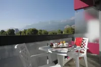 The Originals City, Hôtel Villancourt, Grenoble Sud - Bjergudsigt