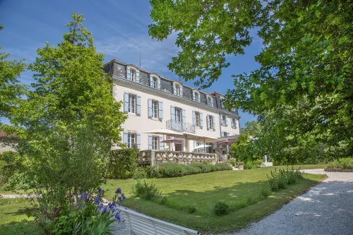 Logis Hôtel Restaurant Château Bellevue Hotel a Labastide-d'Armagnac