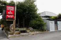 Cranford Cottages and Motel Hotels in 