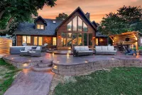 Spacious, Lakefront Home w/ Private Dock! - parking