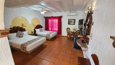 Hotel Posada Pablo de Tarso Hotels near La Manzanilla