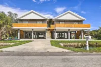 Tampa House w/ Patio, Near Downtown & Beaches!