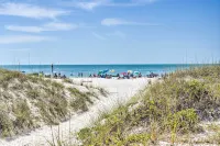 'Sea Turtle Suite' Condo w/ Clearwater Beach Views