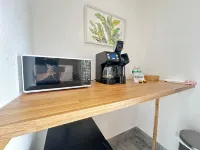 Shared Pool and Mini Golf Area - Charming Florida Getaway 라르고 호텔