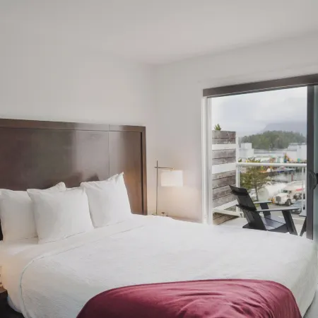 Tofino Resort + Marina
