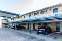 Gladstone Palms Motor Inn - parking