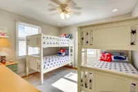Avalon Vacation Rental w/ Porch & Grill! - Wifi