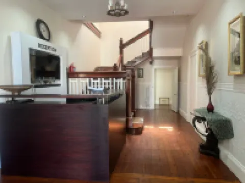 Heba Guest Lodge Hotels in Uitenhage
