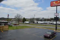 Econo Lodge Nashville North - Opryland - Motels