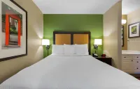 MainStay Suites Washington Dulles Airport Hotels in Sully