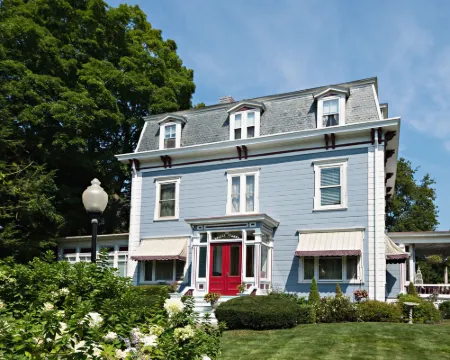 ザ シルバー ファウンテン イン ドーバーのホテル