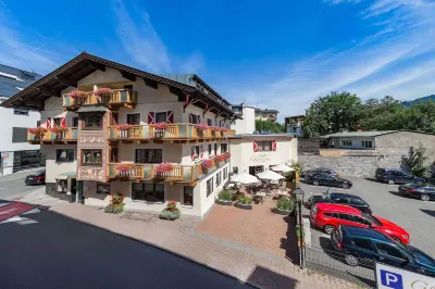 Hotel Glasererhaus Hotel di 