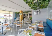天鵝絨廣場酒店 - 早餐