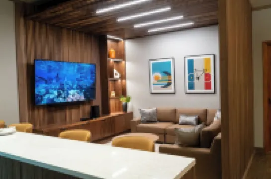 Lotus Honolulu at Diamond Head