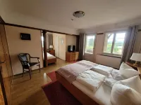 Landhaus Hillehof Gruppenhaus mit Großem Garten und Panorama-aussicht 住宿飯店