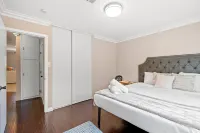 Modern Family Home w Full Amenities Near ONT Các khách sạn ở Chino Hills