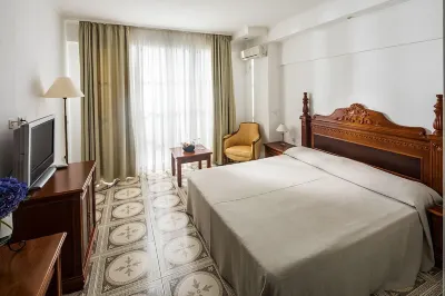 Vita Rama Holistic Hotel - Vegan FB Hotels near Camping "Zora"